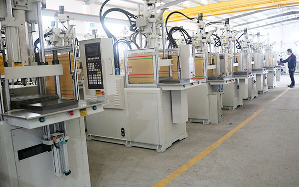 注塑機(jī)生產(chǎn)廠商 注塑機(jī)生產(chǎn)廠商