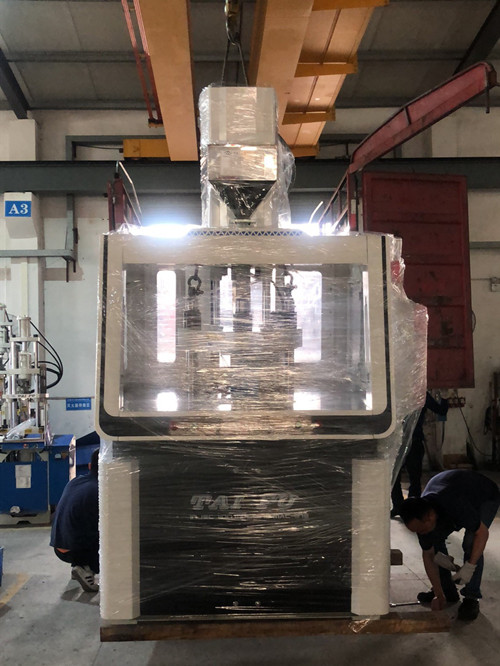 立式高速圓盤注塑機(jī) 立式高速圓盤注塑機(jī)