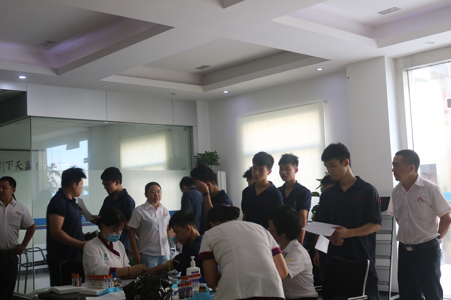 小型注塑機生產廠家