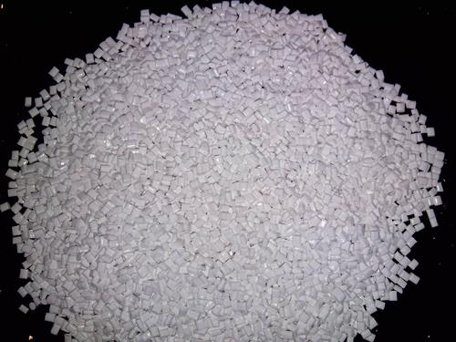 立式注塑機(jī)塑膠料